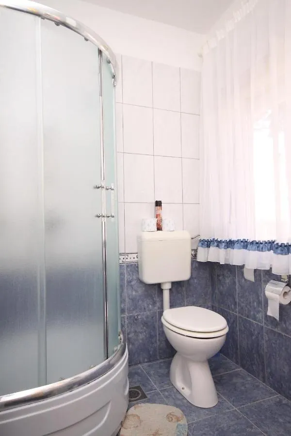 Apartments With A Swimming Pool Valbandon, Fazana - 7257